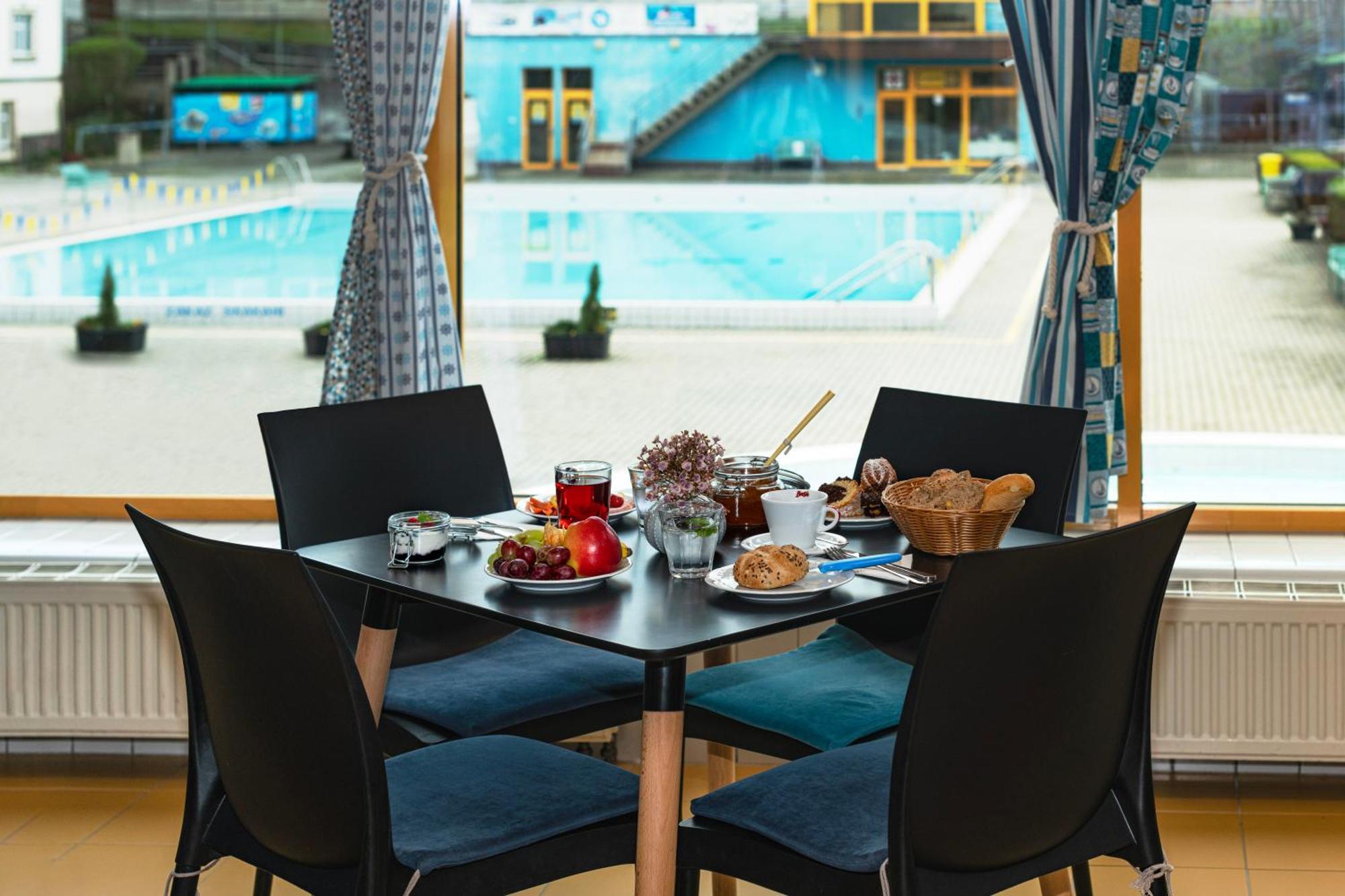 Aqua Hotel Decin Eksteriør billede