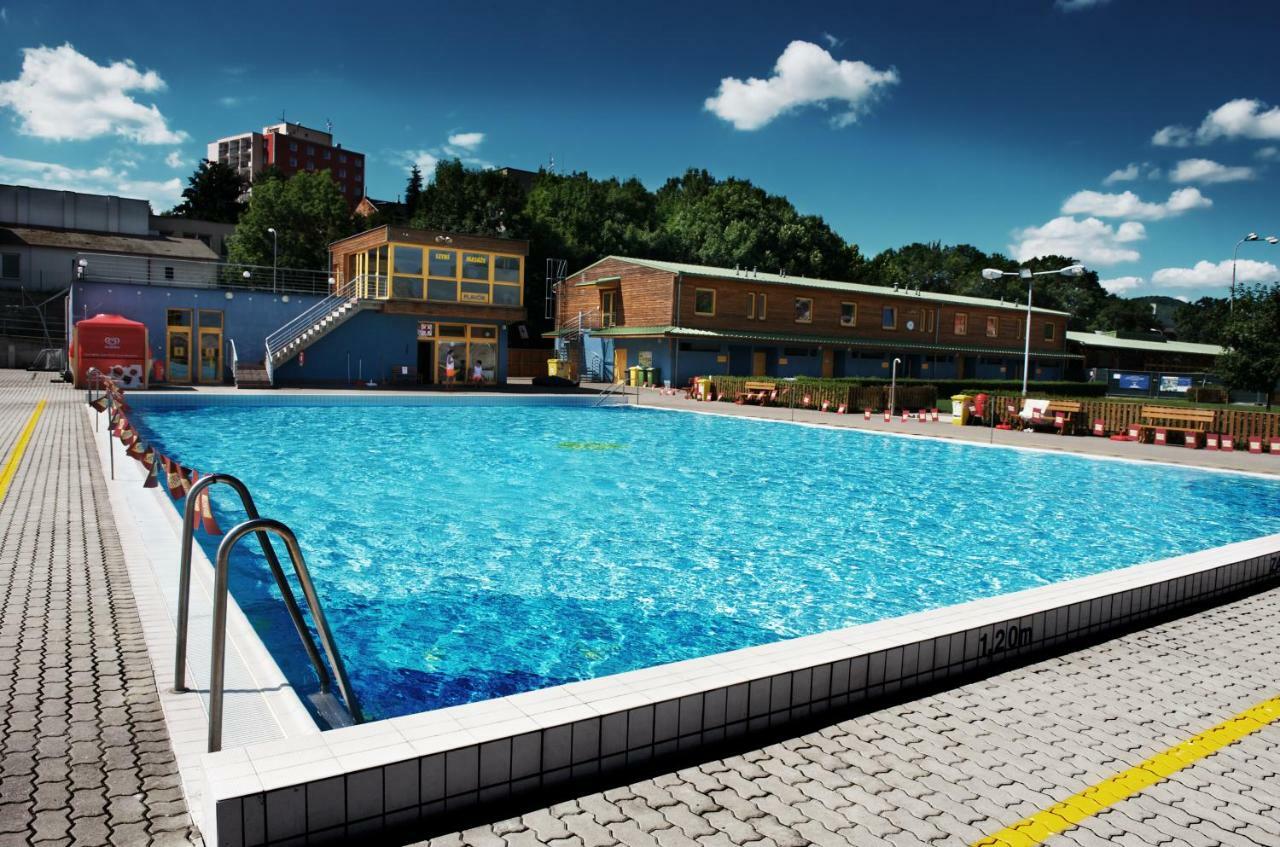 Aqua Hotel Decin Eksteriør billede